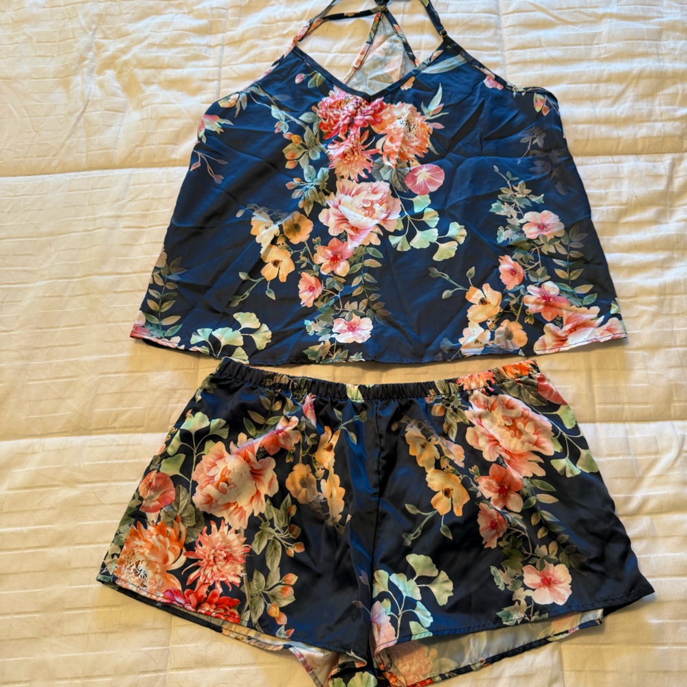 Flora by Flora Pajama Set